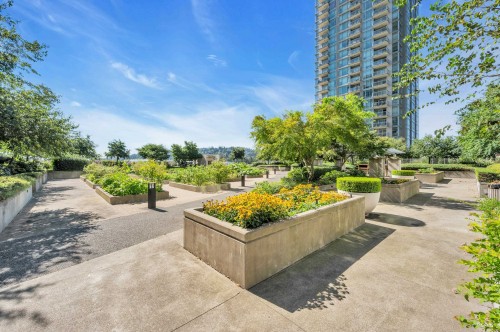 705-2978 Glen Drive, Coquitlam, BC 