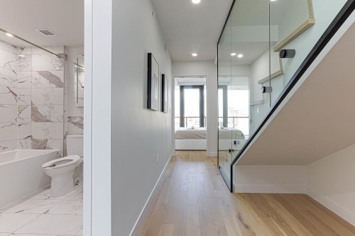 903-239 Keefer Street, Vancouver, BC 