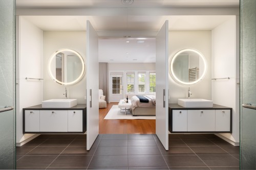 5961 Churchill Street, Vancouver, BC 