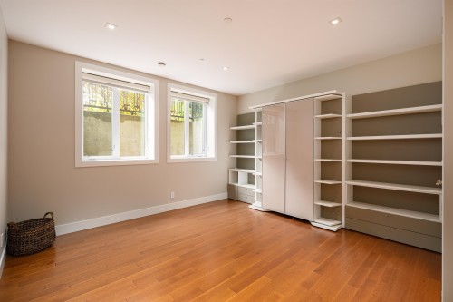 5961 Churchill Street, Vancouver, BC 