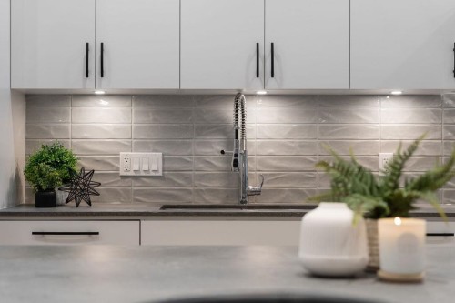 4684 Capilano Road, North Vancouver, BC 