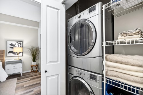 429-801 Klahanie Drive, Port Moody, BC 