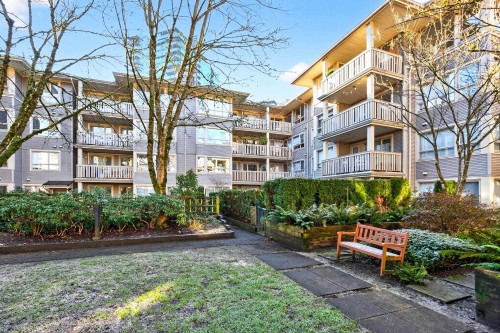 429-801 Klahanie Drive, Port Moody, BC 