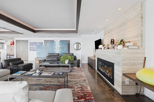 9-2250 Bellevue Avenue, West Vancouver, BC 