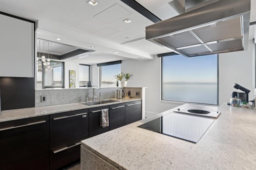 9-2250 Bellevue Avenue, West Vancouver, BC 