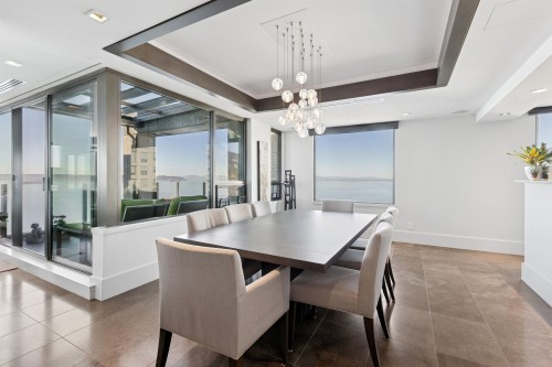 9-2250 Bellevue Avenue, West Vancouver, BC 