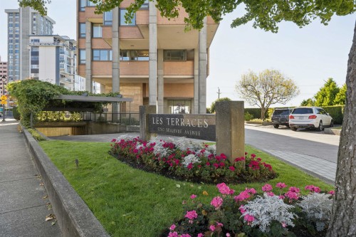 9-2250 Bellevue Avenue, West Vancouver, BC 