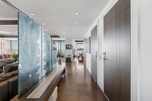 9-2250 Bellevue Avenue, West Vancouver, BC 