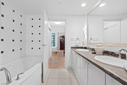 605-1680 Bayshore Drive, Vancouver, BC 