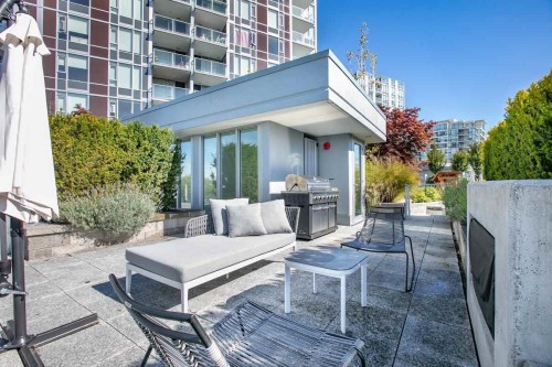 310-7468 Lansdowne Road, Richmond, BC 
