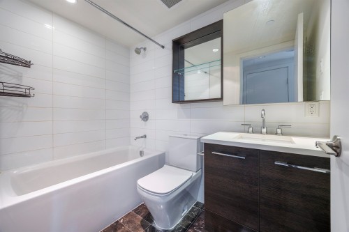 310-7468 Lansdowne Road, Richmond, BC 