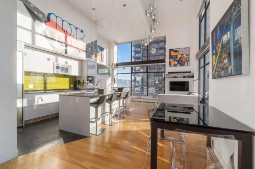 2306-128 Cordova Street W, Vancouver, BC 