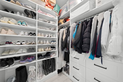 2201-1189 Melville Street, Vancouver, BC 