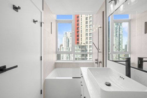 2201-1189 Melville Street, Vancouver, BC 