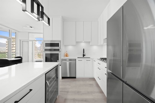 2201-1189 Melville Street, Vancouver, BC 