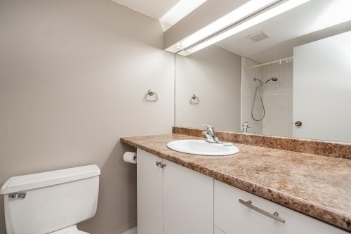 319-9847 Manchester Drive, Burnaby, BC 