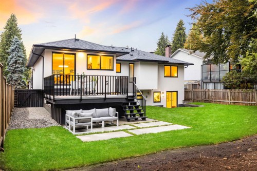 2654 Masefield Road, North Vancouver, BC 