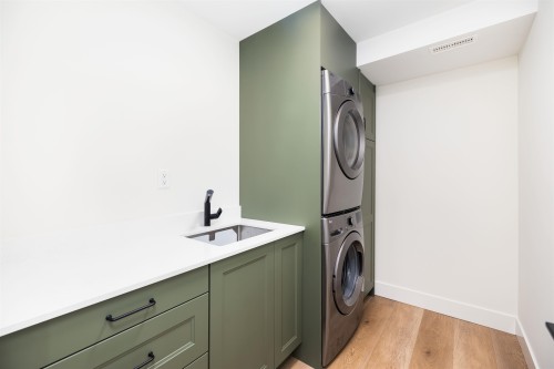 2654 Masefield Road, North Vancouver, BC 