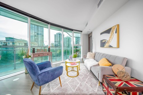 785-87 Nelson Street  Vancouver, BC V6Z 0E8