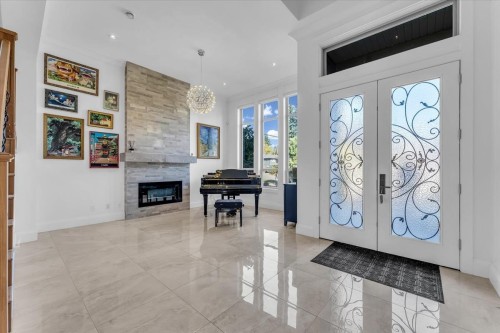 2268 Latimer Avenue, Coquitlam, BC 