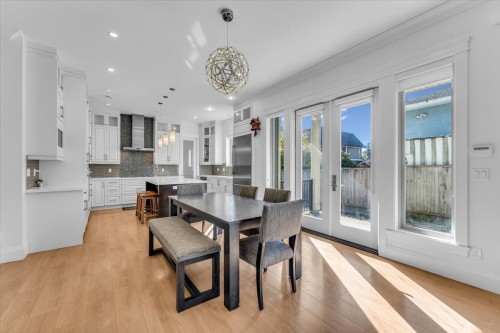 2268 Latimer Avenue, Coquitlam, BC 