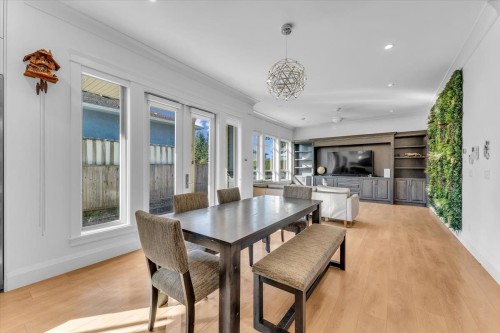 2268 Latimer Avenue, Coquitlam, BC 