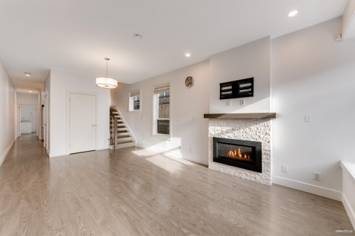 5087 Dominion Street, Burnaby, BC 