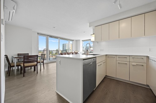 1312-7988 Ackroyd Road, Richmond, BC 