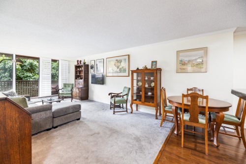 209-141 13Th Street W, North Vancouver, BC 