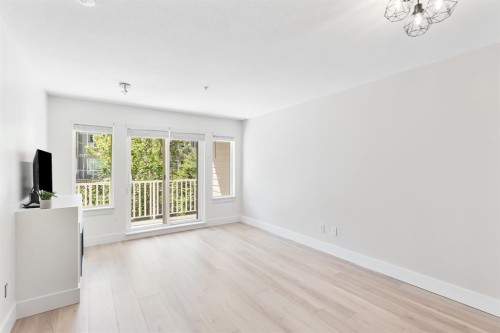 210-12283 224 Street, Maple Ridge, BC 