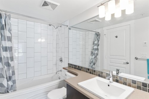 210-12283 224 Street, Maple Ridge, BC 