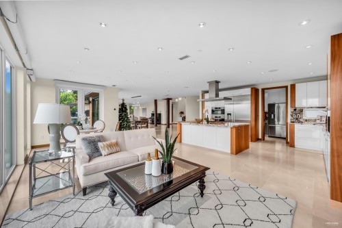 518 Ballantree Place, West Vancouver, BC 