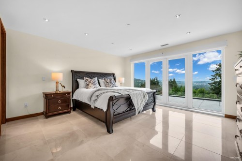 518 Ballantree Place, West Vancouver, BC 