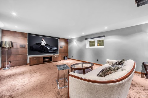 518 Ballantree Place, West Vancouver, BC 