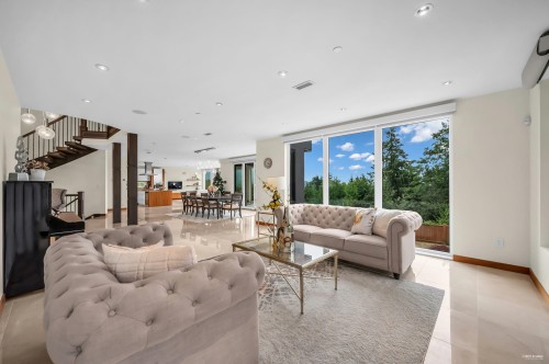 518 Ballantree Place, West Vancouver, BC 