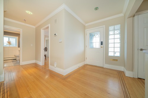 4824 Fairlawn Drive, Burnaby, BC 