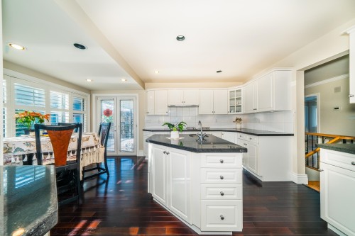 4824 Fairlawn Drive, Burnaby, BC 