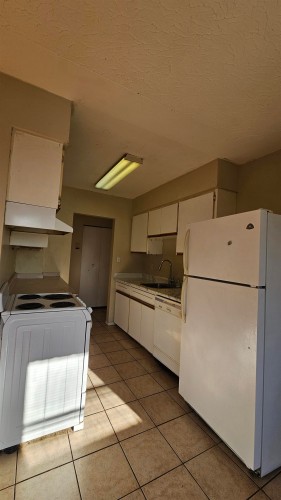 23-5760 Hastings Street, Burnaby, BC 