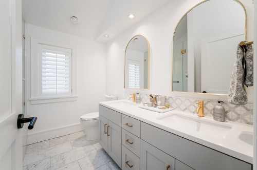 2040 58Th Avenue W, Vancouver, BC 