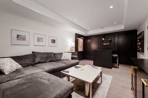 2040 58Th Avenue W, Vancouver, BC 