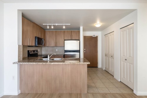 1110-898 Carnarvon Street, New Westminster, BC 