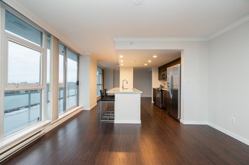 2703-4400 Buchanan Street, Burnaby, BC 