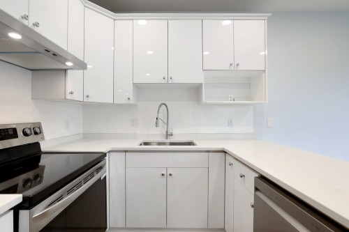 2988 School Avenue, Vancouver, BC 