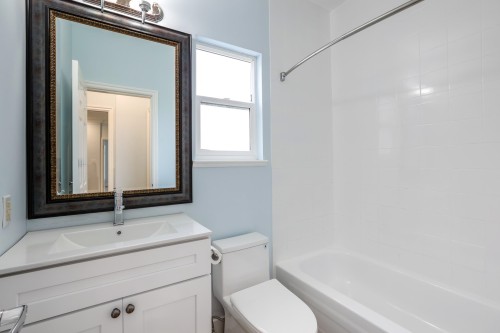 2988 School Avenue, Vancouver, BC 