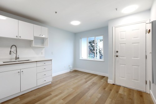 2988 School Avenue, Vancouver, BC 