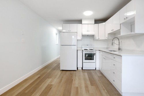 2988 School Avenue, Vancouver, BC 