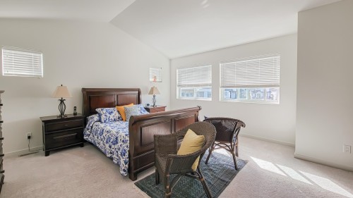 24670 106 Avenue, Maple Ridge, BC 