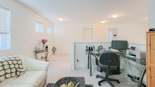 24670 106 Avenue, Maple Ridge, BC 