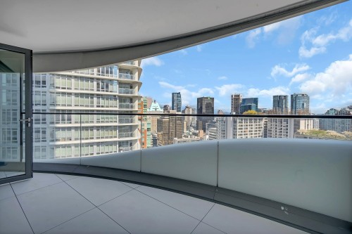 2008-1033 Nelson Street, Vancouver, BC 