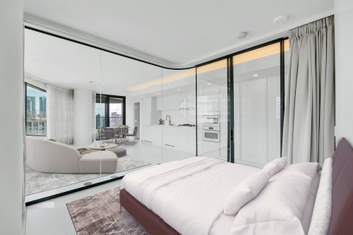 2008-1033 Nelson Street, Vancouver, BC 